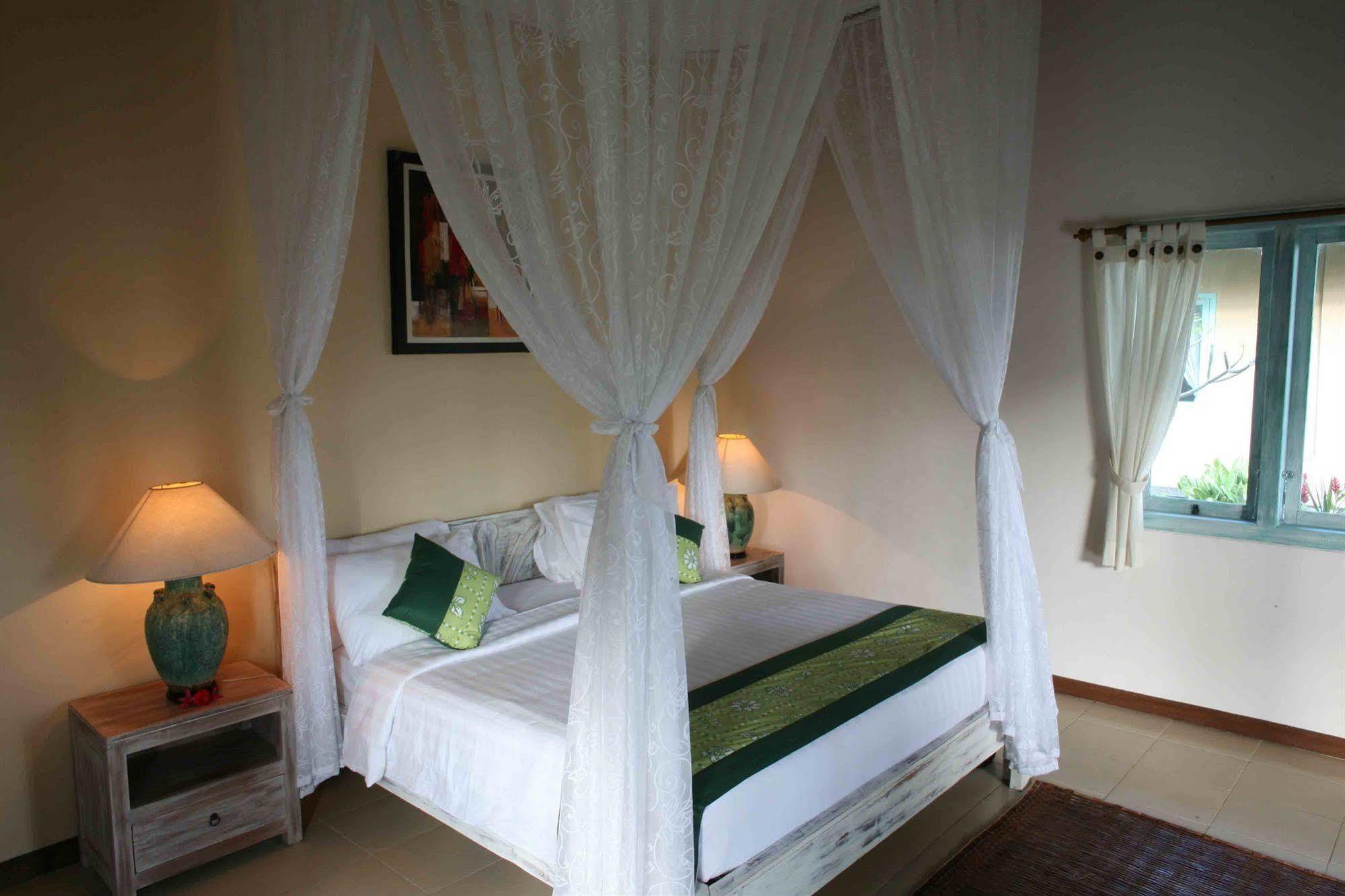 Umasari Rice Terrace Villa ตาบานัน ภายนอก รูปภาพ
