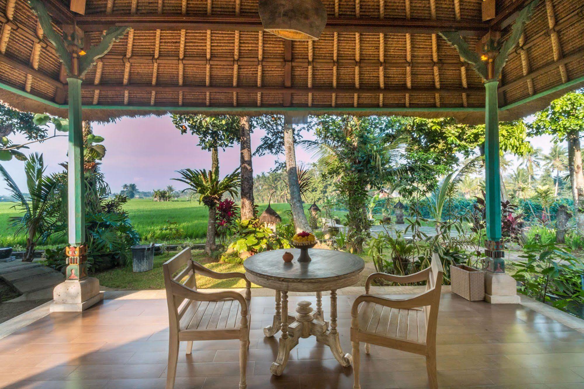Umasari Rice Terrace Villa ตาบานัน ภายนอก รูปภาพ
